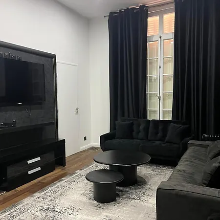 Incredible Olympic Nest Apartment *